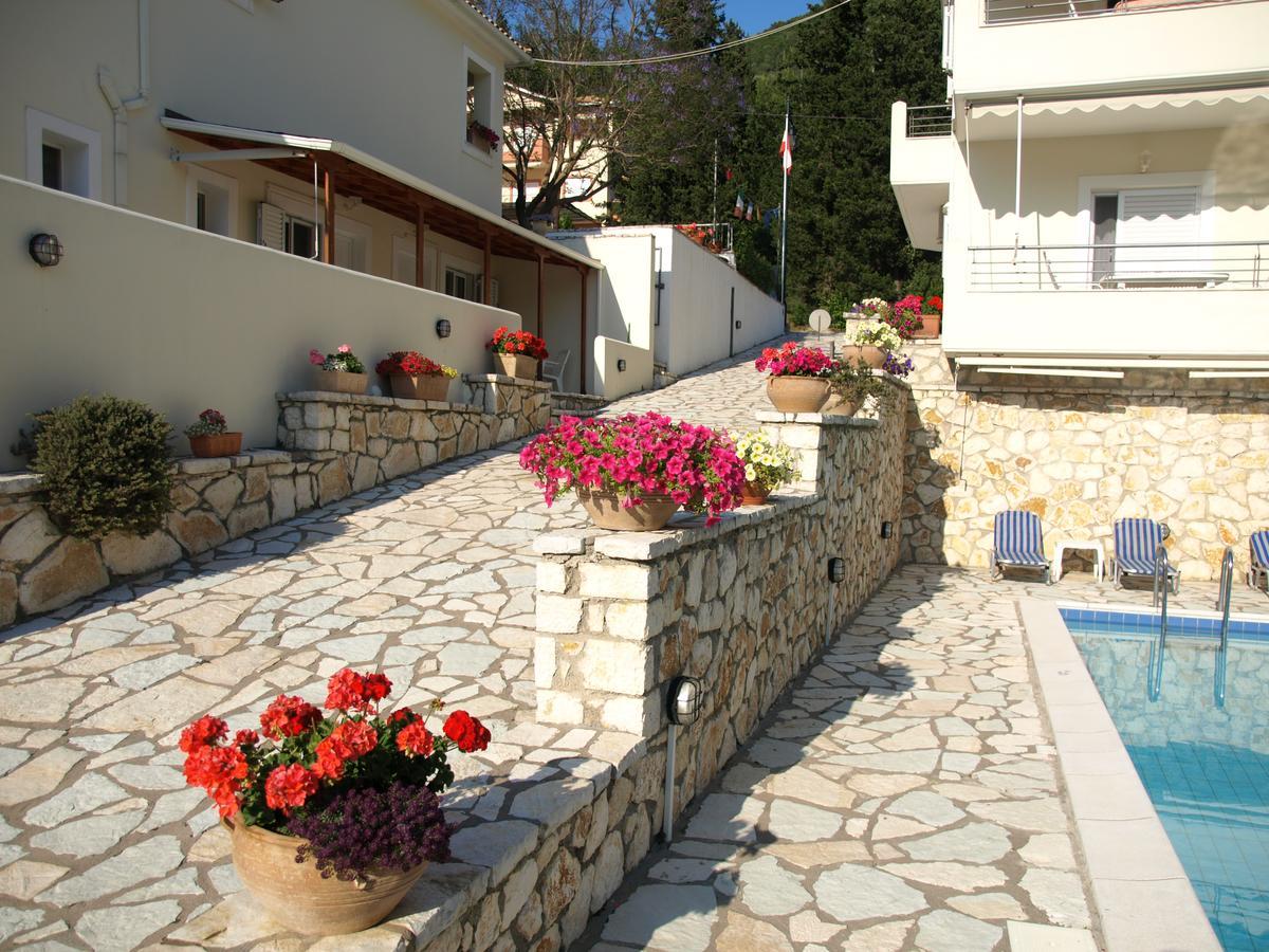 Geni Garden Apartments Exterior photo